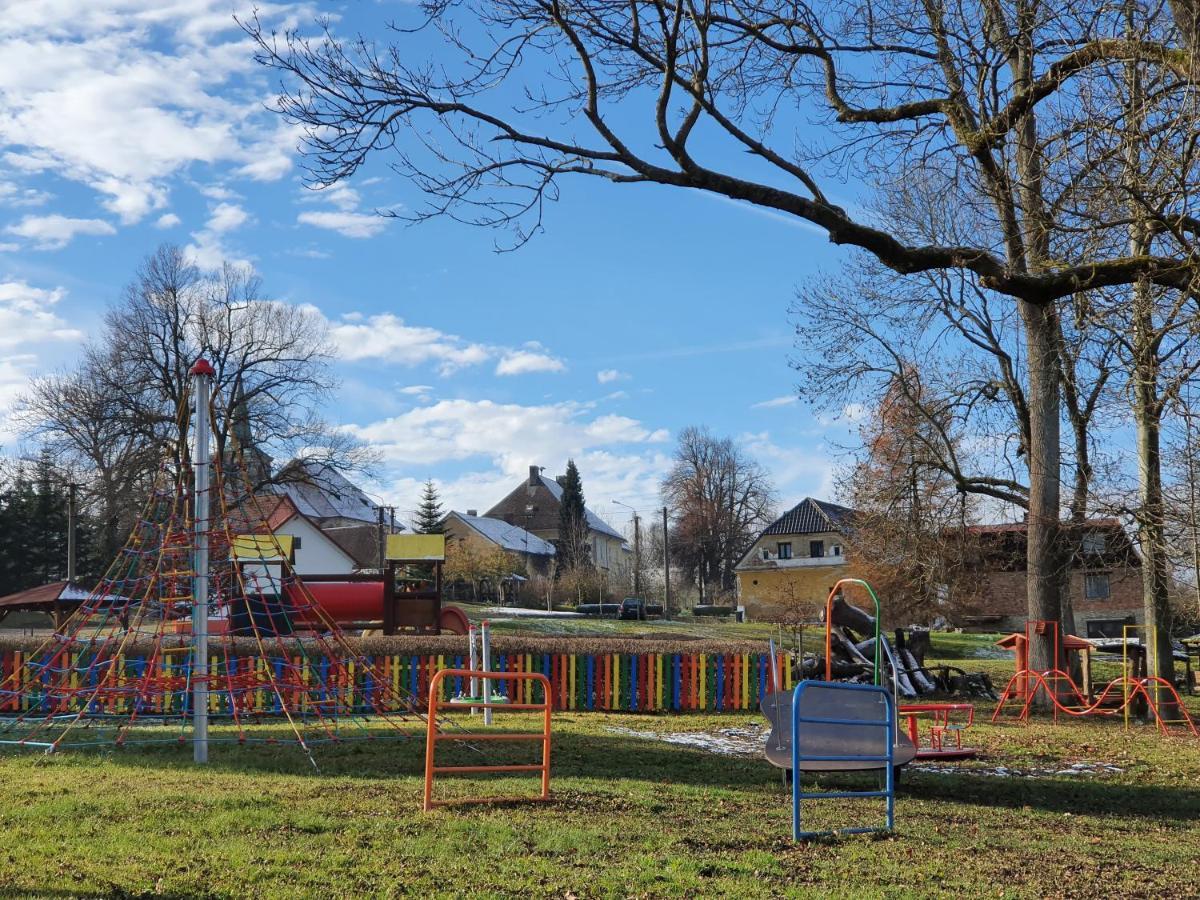 Päitara Hof Villa Mariánské Lázně Exteriör bild